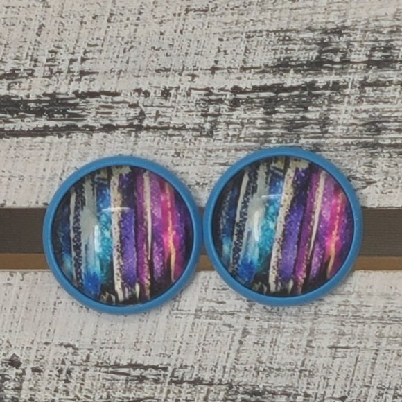 Earrings - Picture 12 of 16